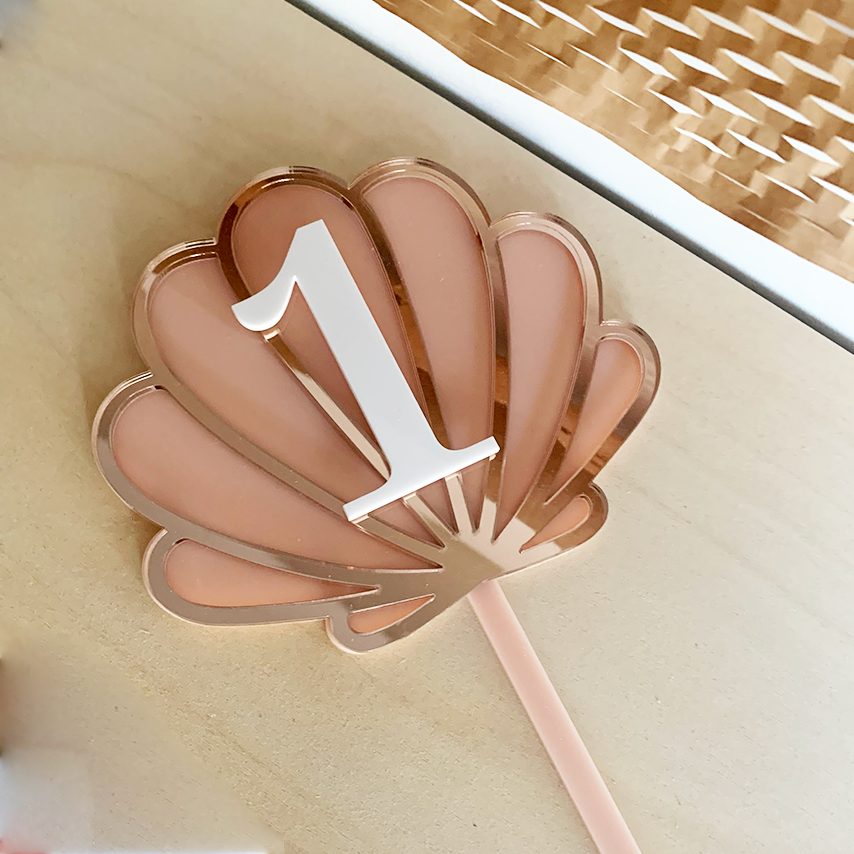 Clam Shell Cake Topper with name or age