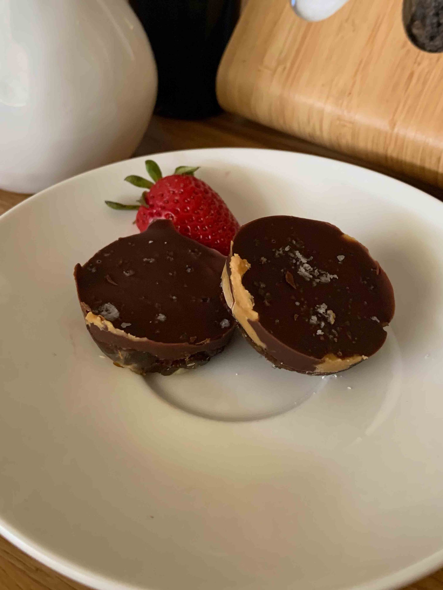 No Bake Snickers Bar