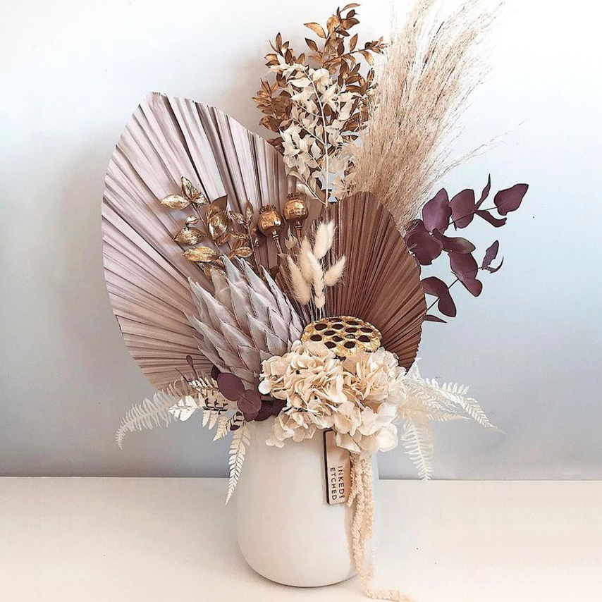 Helena Dried flower Arrangement