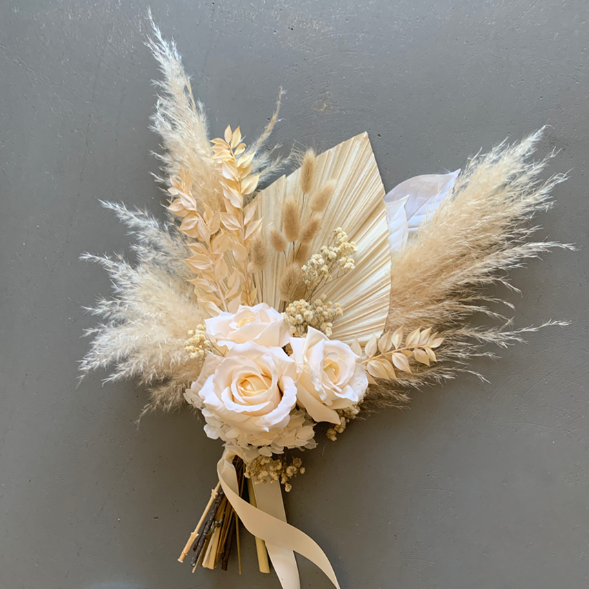 Nelly Bouquet