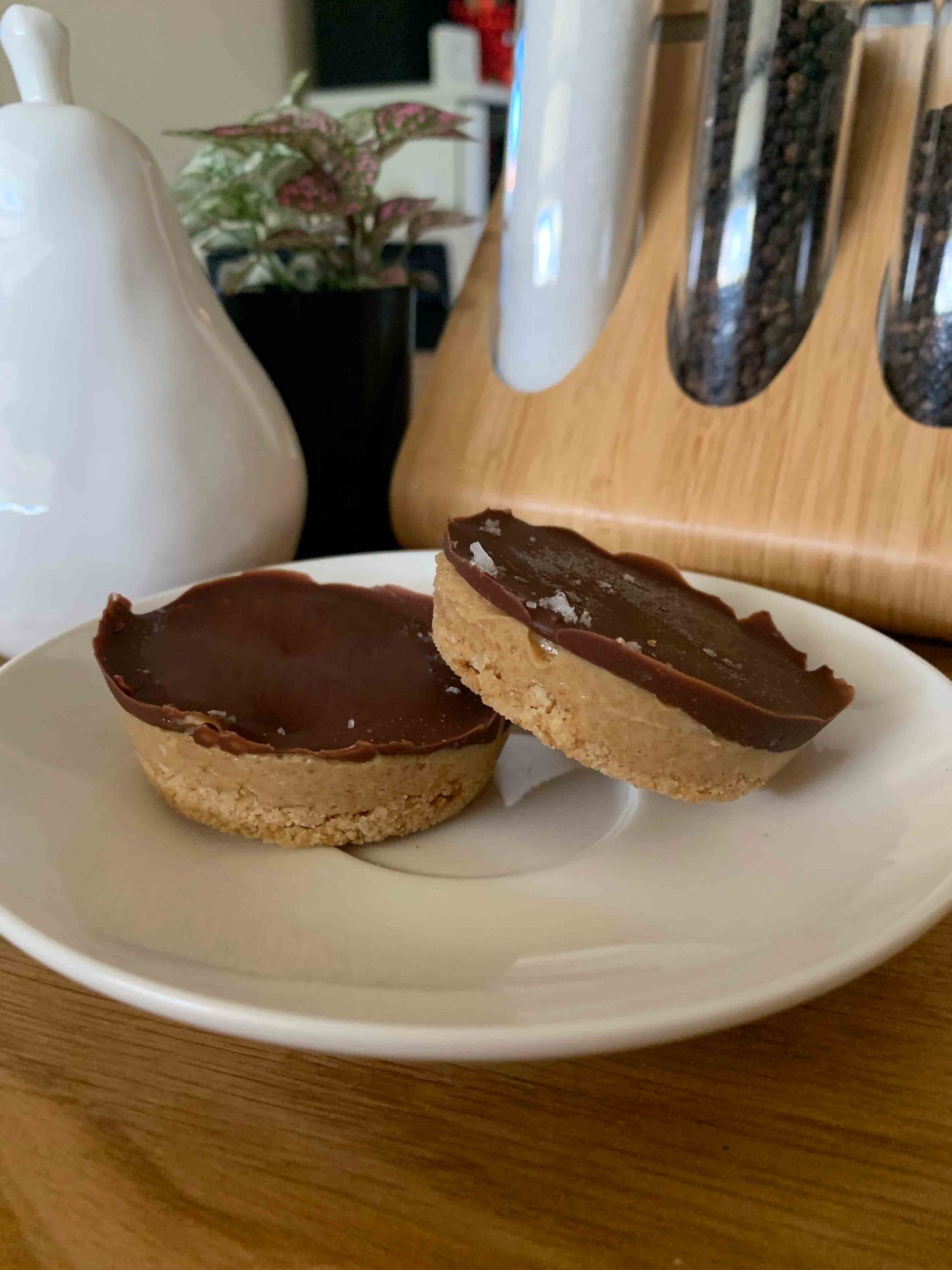 No Bake Salted Caramel Slice