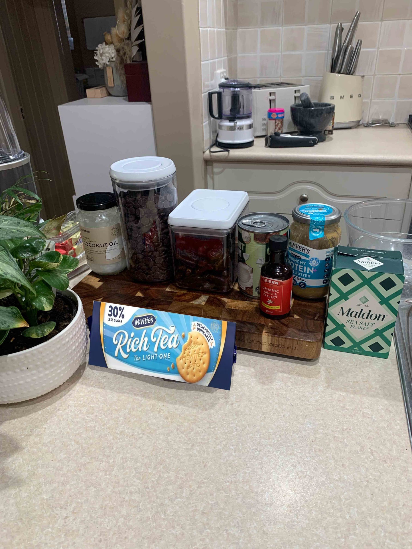 No Bake Salted Caramel Slice