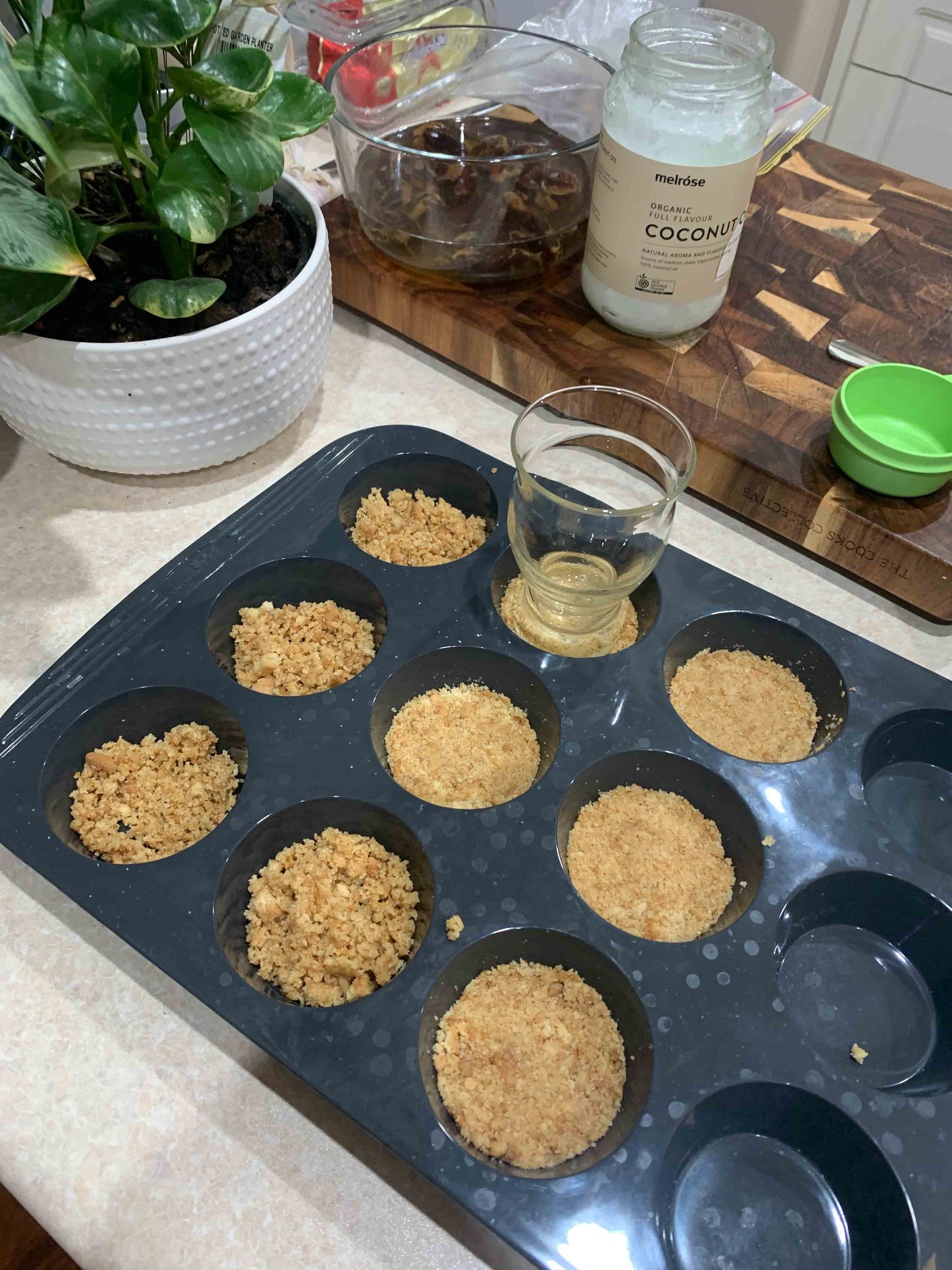 No Bake Salted Caramel Slice