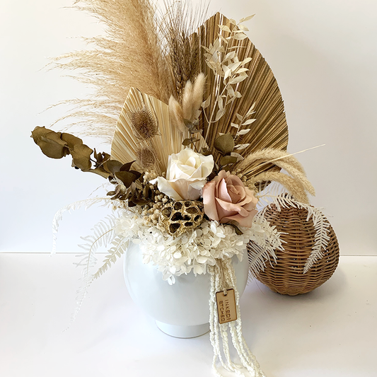Cindy Dried Flower Arrangement